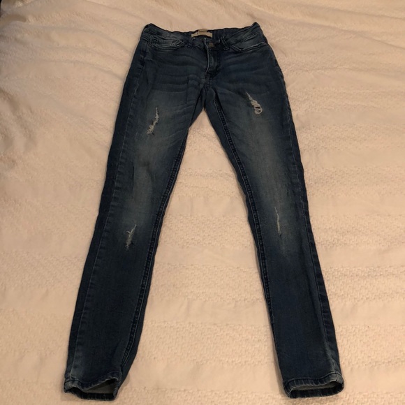 ✨Denim Jeans✨ - Picture 3 of 7